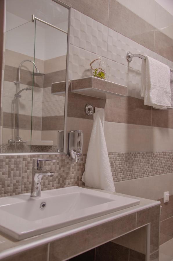 Oros House Apartmanhaz Орошхаза Экстерьер фото