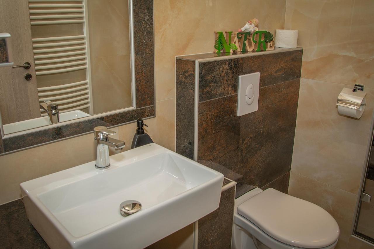 Oros House Apartmanhaz Орошхаза Экстерьер фото