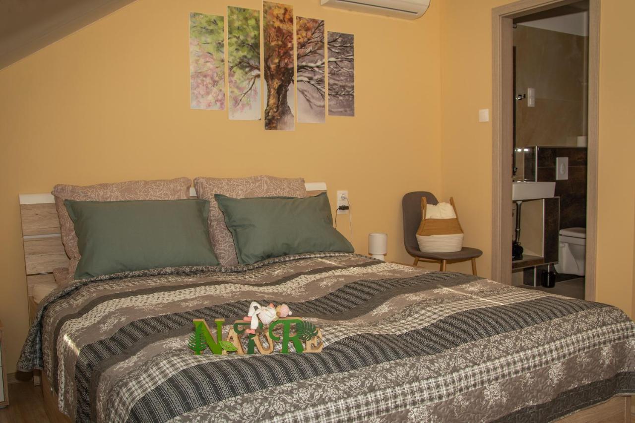 Oros House Apartmanhaz Орошхаза Экстерьер фото